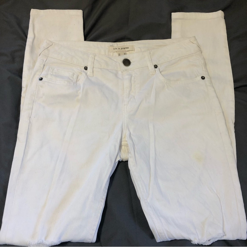 Forever 21 Jeans White Distressed Size 26 copy